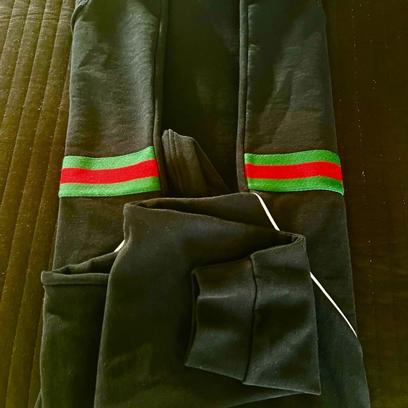 Men/Women Gucci Jersey Hoodie size M. Worn one time. Price is FIRM!!! - Picture 5 of 8